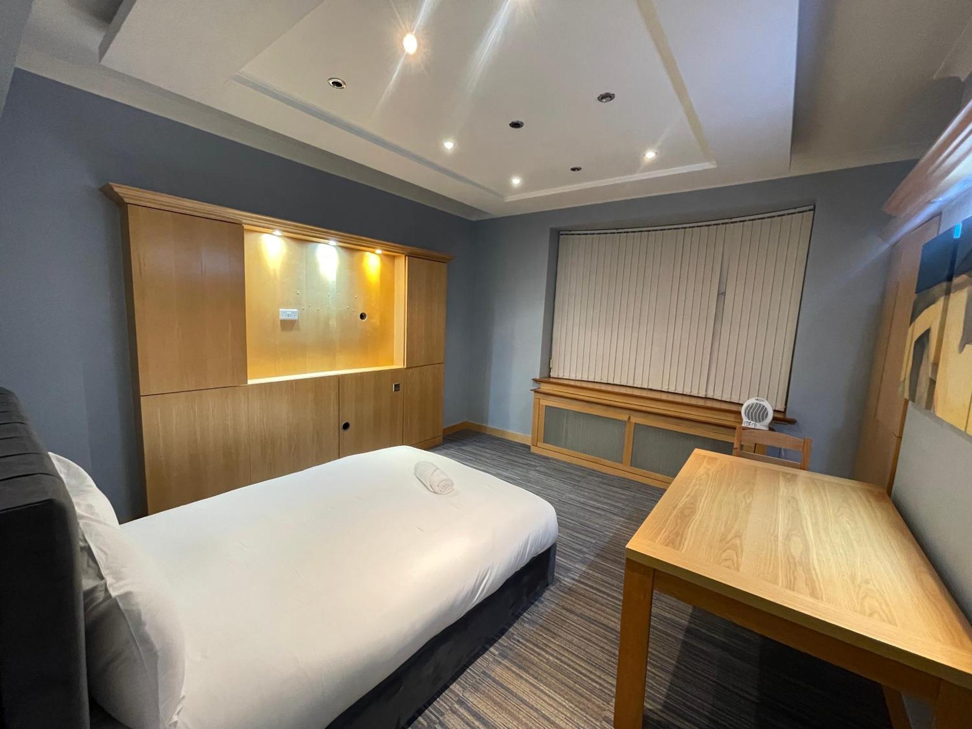 Tch Lodge Bolton Dış mekan fotoğraf