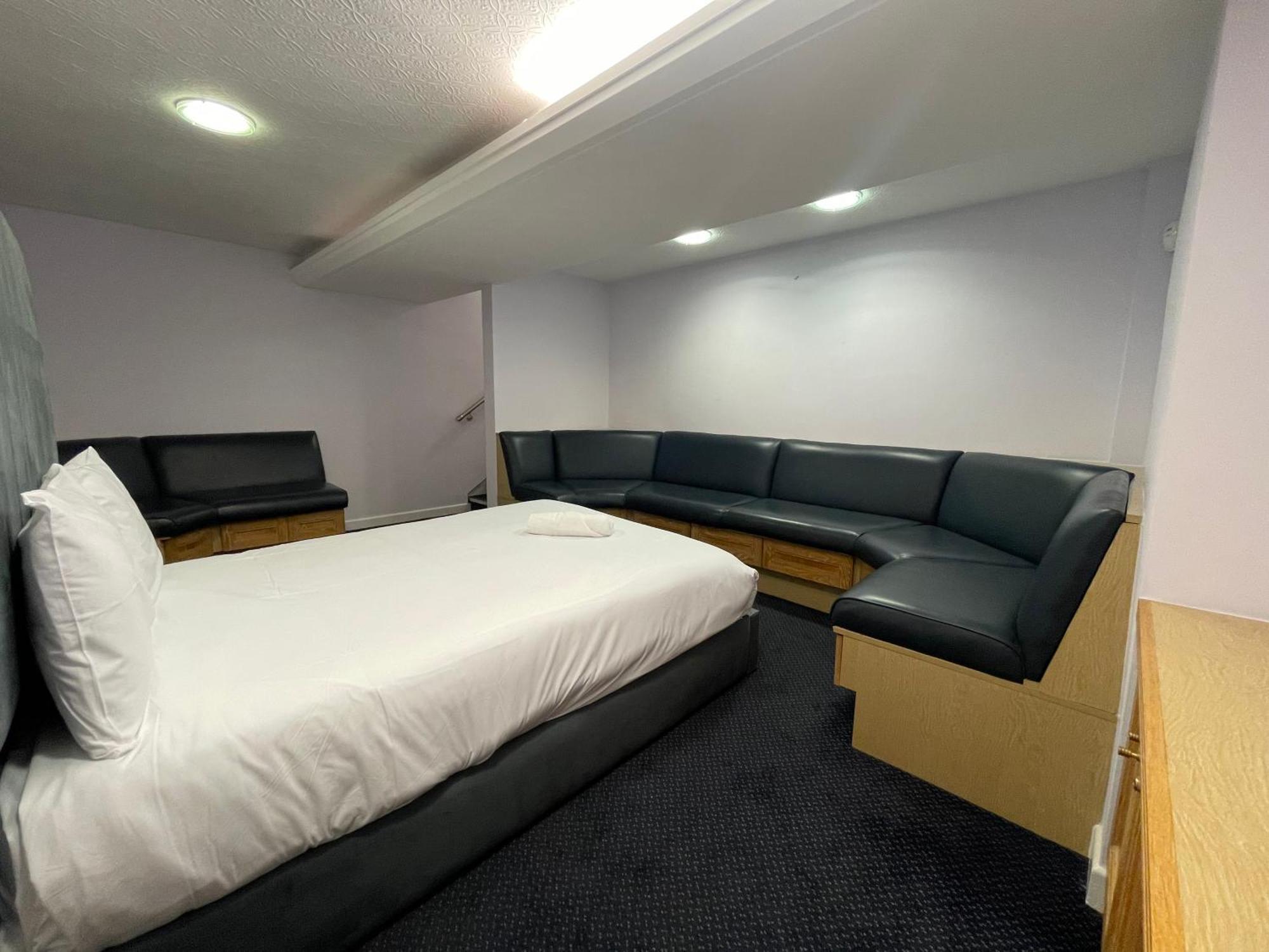 Tch Lodge Bolton Dış mekan fotoğraf
